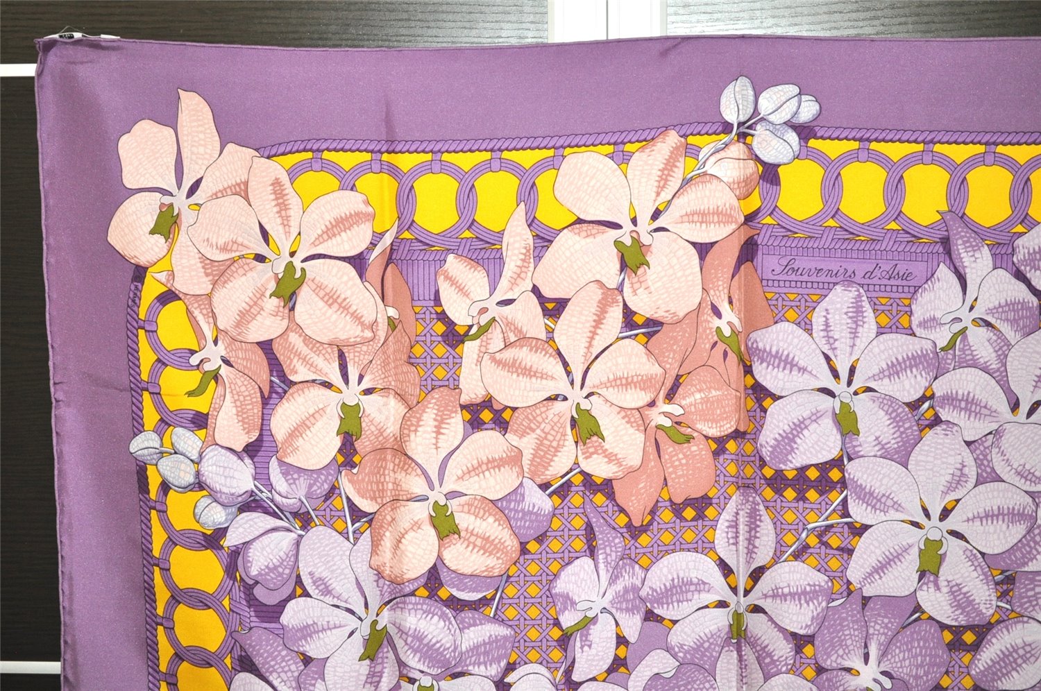 Authentic HERMES Carre 90 Scarf 