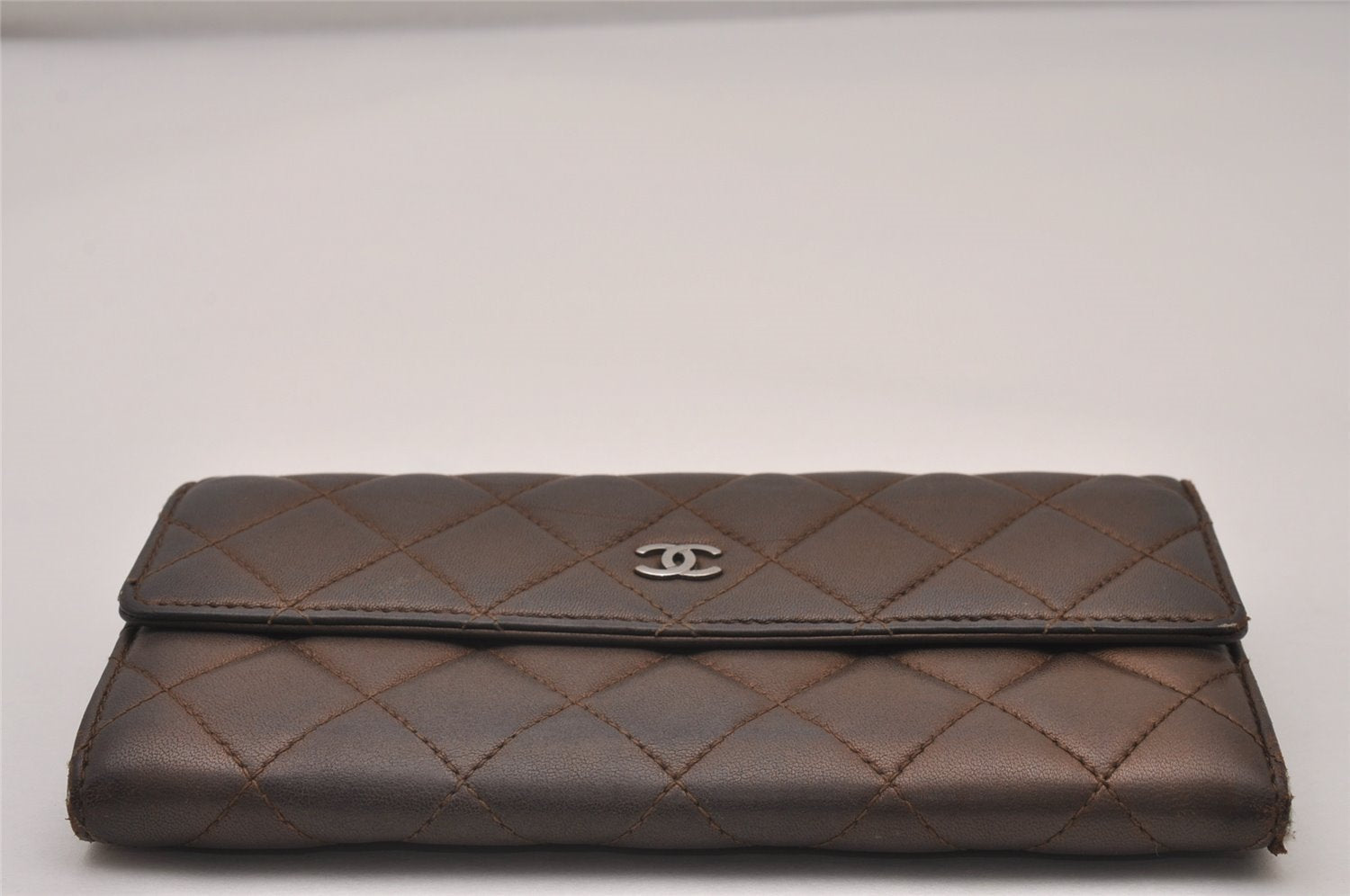 Authentic CHANEL Lamb Skin Matelasse CC Logo Long Wallet Purse Brown 7436I