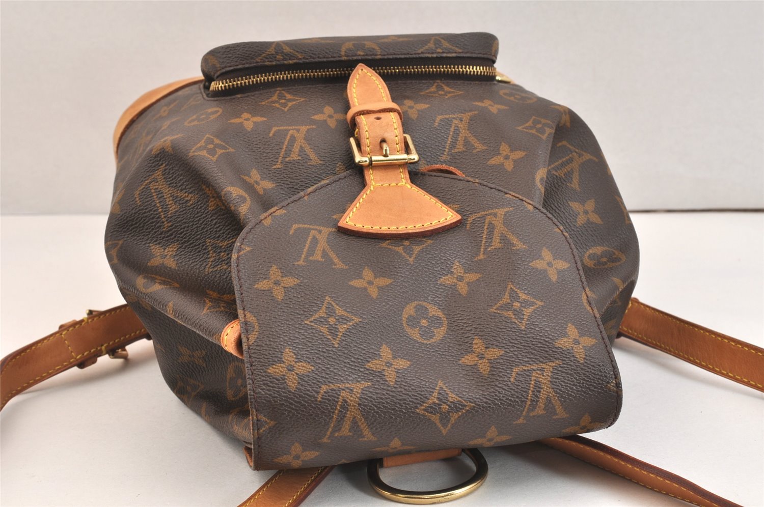 Authentic Louis Vuitton Monogram Montsouris MM Backpack M51136 LV 7437K