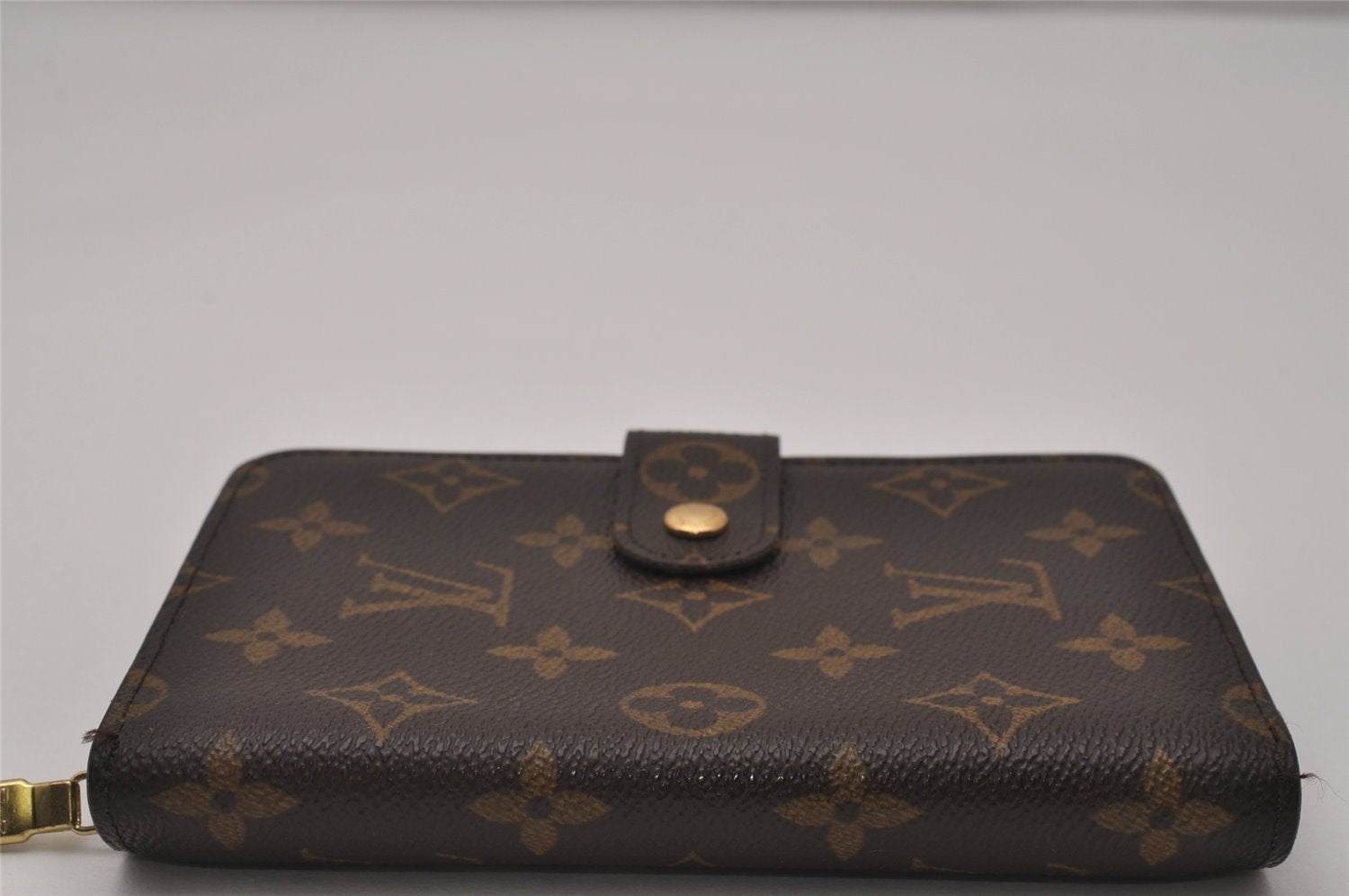 Authentic Louis Vuitton Monogram Porte Papier Zip Bifold Wallet M61207 LV 7438I