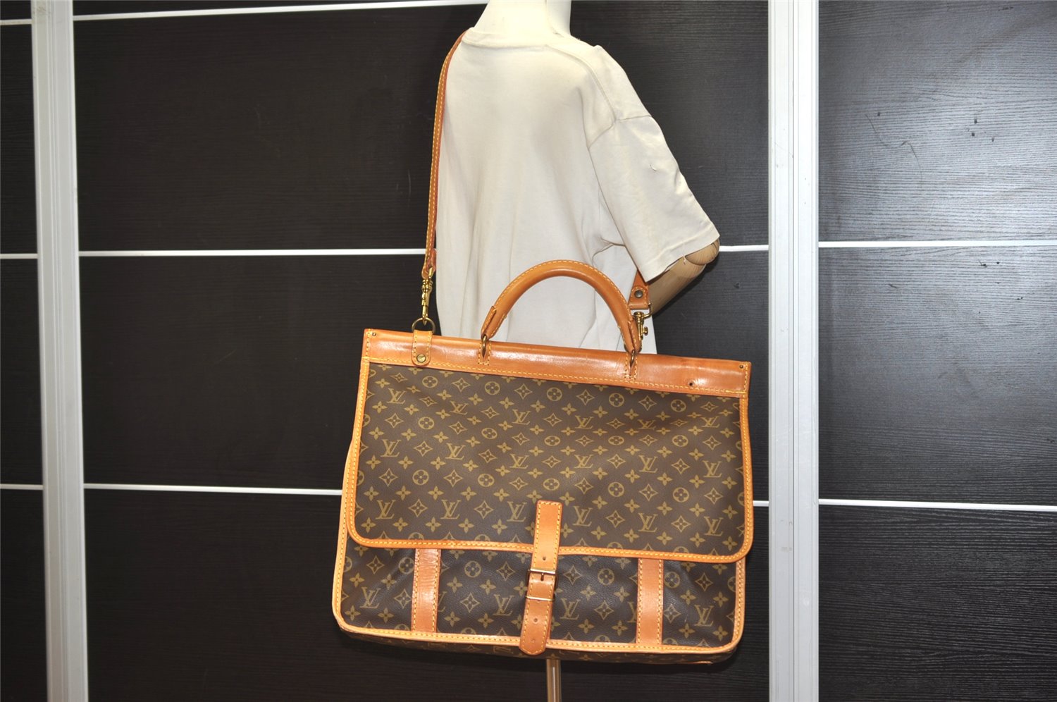 Authentic Louis Vuitton Monogram Sac Kleber Travel Bag M58122 LV 7440J