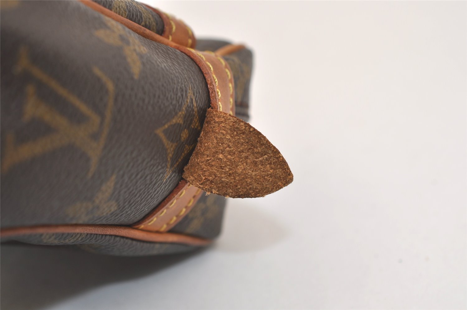 Authentic Louis Vuitton Monogram Compiegne 23 Clutch Hand Bag M51847 LV 7443J