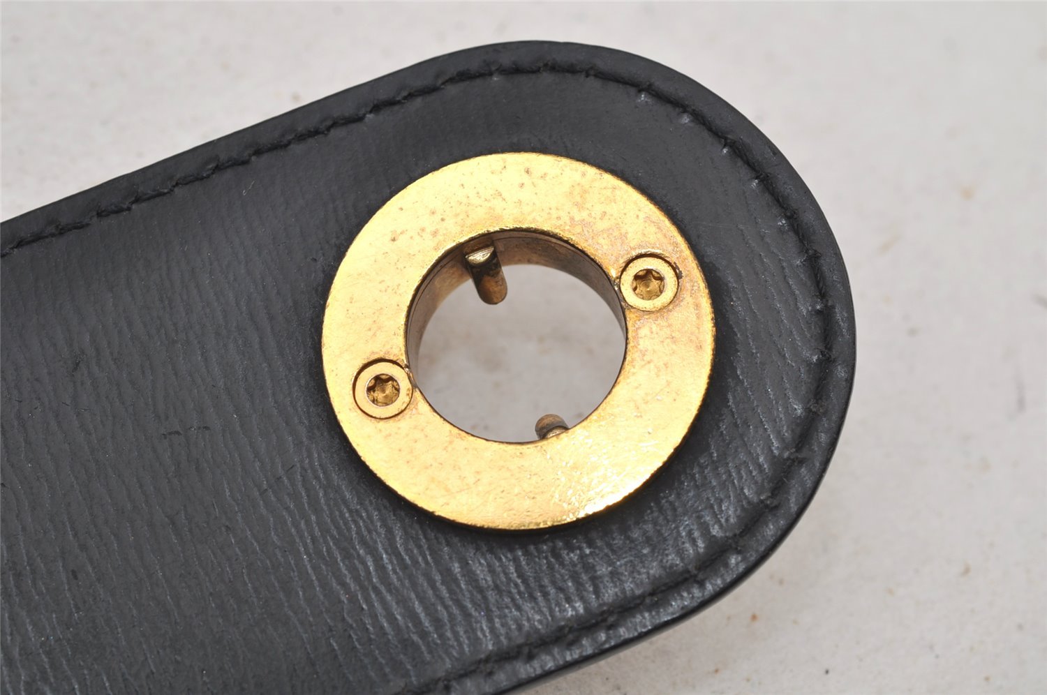 Authentic Louis Vuitton Epi Cluny Shoulder Bag Purse Black M52252 LV 7445J