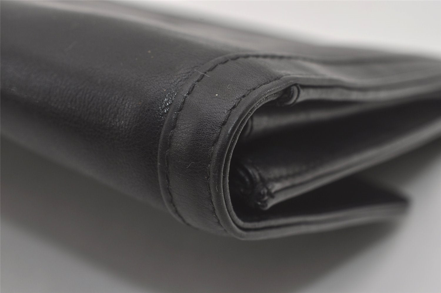 Authentic GUCCI Vintage Clutch Hand Bag Purse Leather Black 7446I