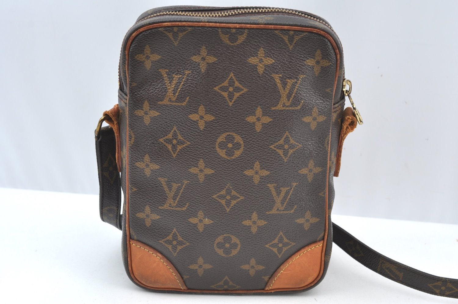 Auth Louis Vuitton Monogram Amazone Shoulder Cross Body Bag M45236 Junk 7454F