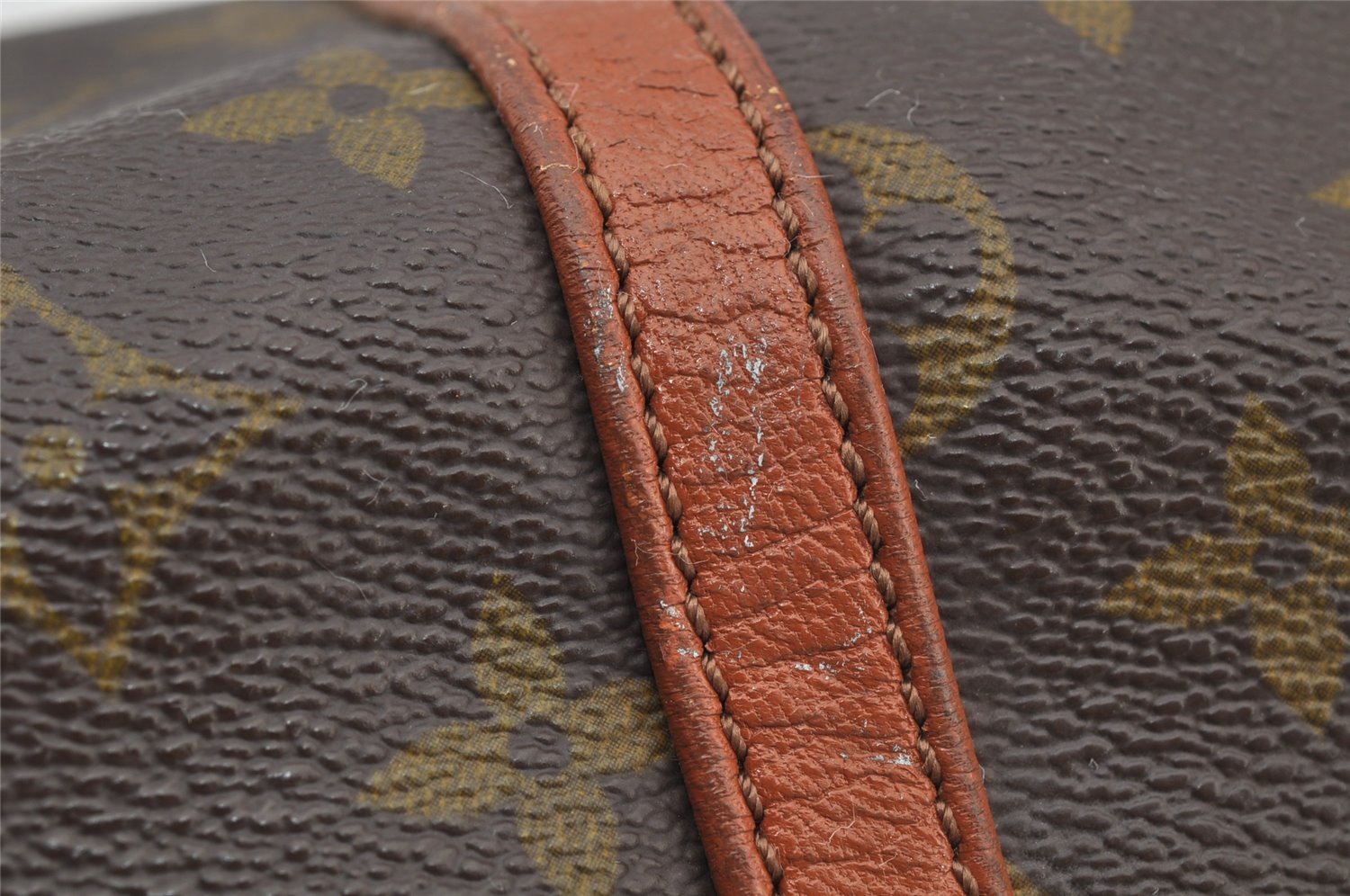 Authentic Louis Vuitton Monogram Papillon 30 Hand Bag Old Model LV 7462I