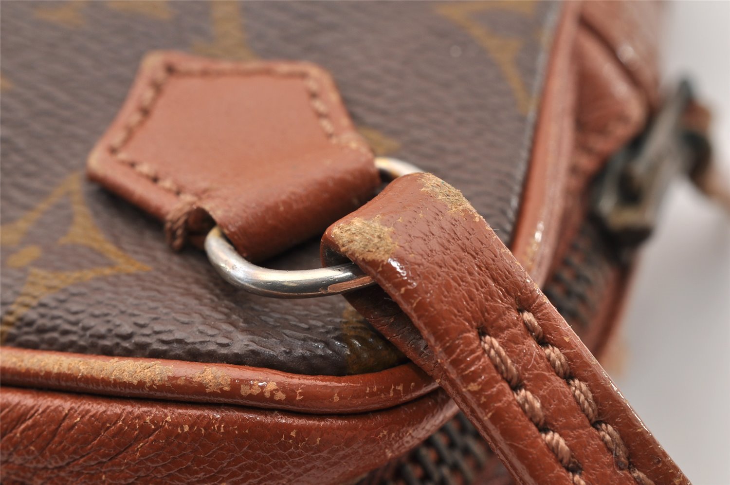 Authentic Louis Vuitton Monogram Pochette Sport Clutch Hand Bag Old Model 7465I