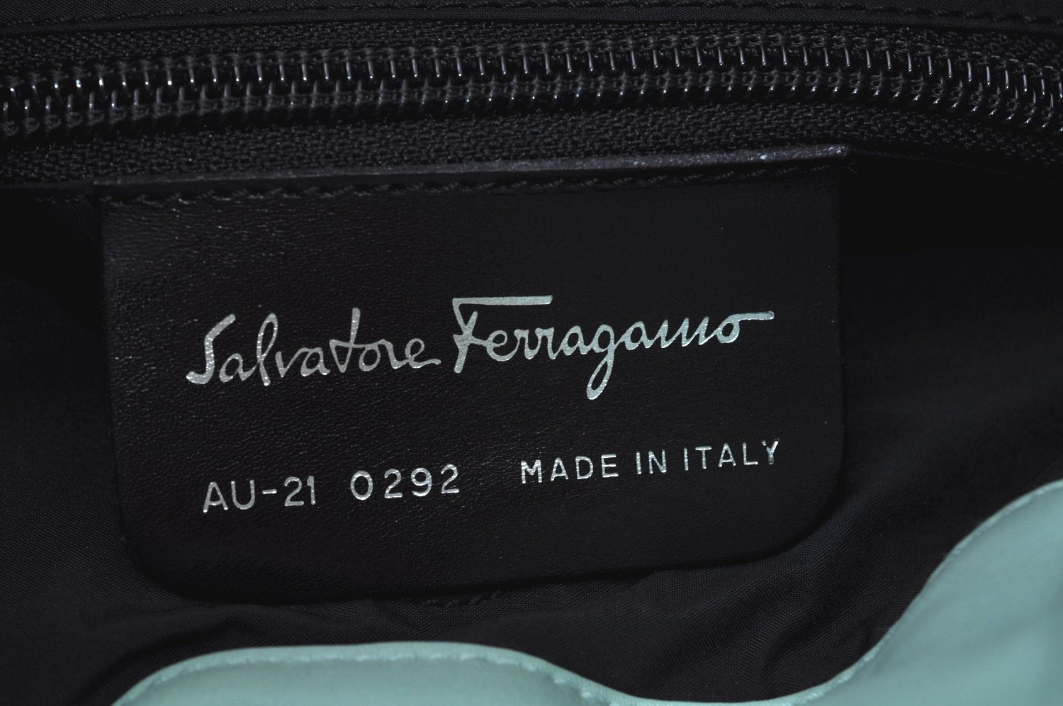 Authentic Salvatore Ferragamo Shoulder Drawstring Bag Leather Light Blue 7474I