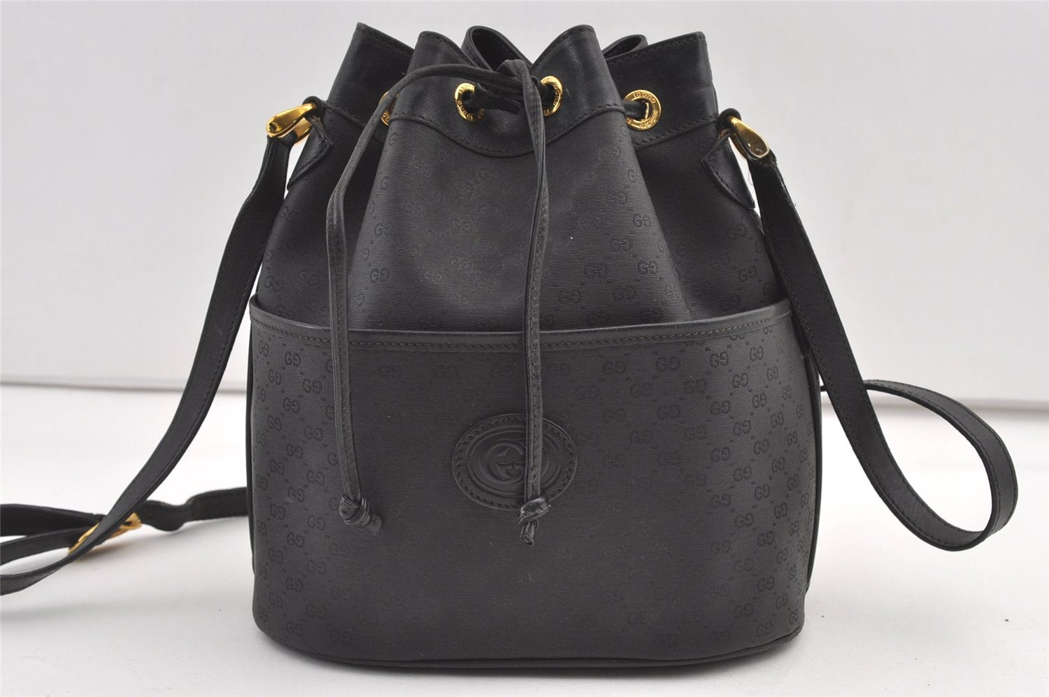 Authentic GUCCI Micro GG PVC Leather Shoulder Drawstring Bag Black Junk 7476J