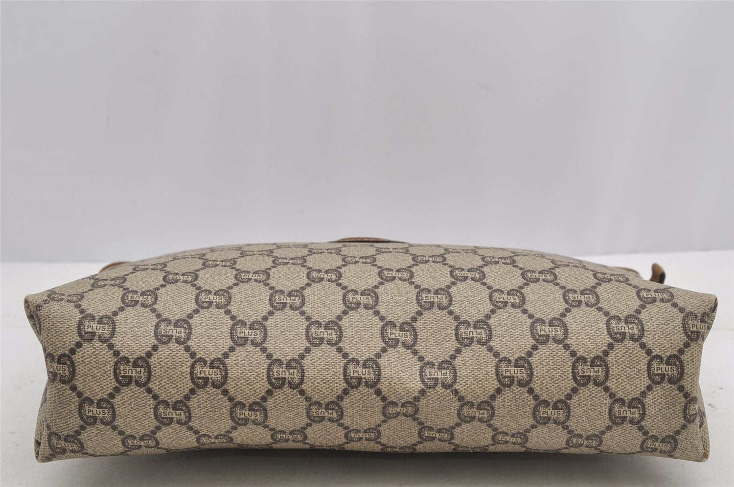 Authentic GUCCI Vintage GG Plus Clutch Hand Bag Purse GG PVC Leather Brown 7480I