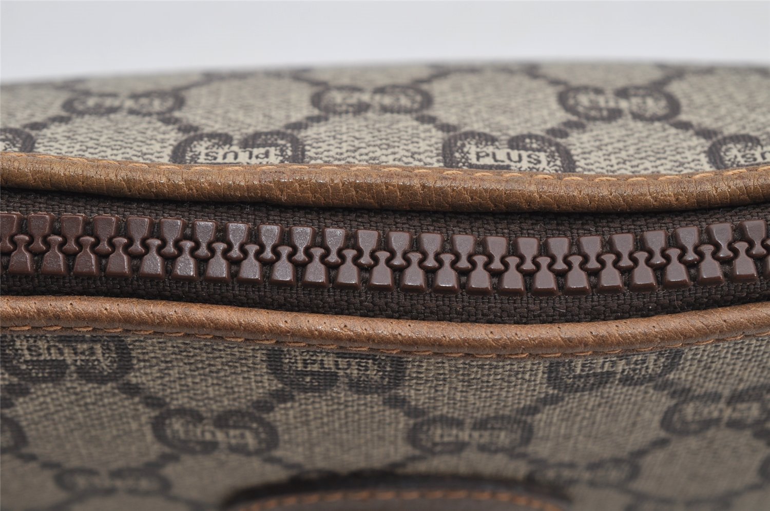 Authentic GUCCI Vintage GG Plus Clutch Hand Bag Purse GG PVC Leather Brown 7480I