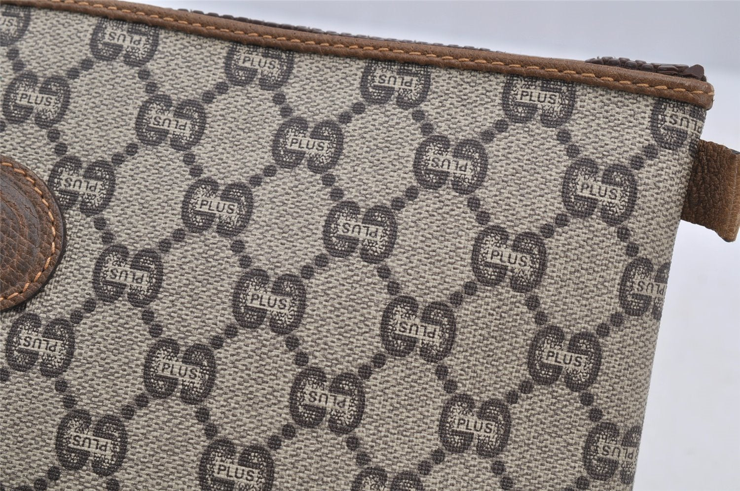 Authentic GUCCI Vintage GG Plus Clutch Hand Bag Purse GG PVC Leather Brown 7480I