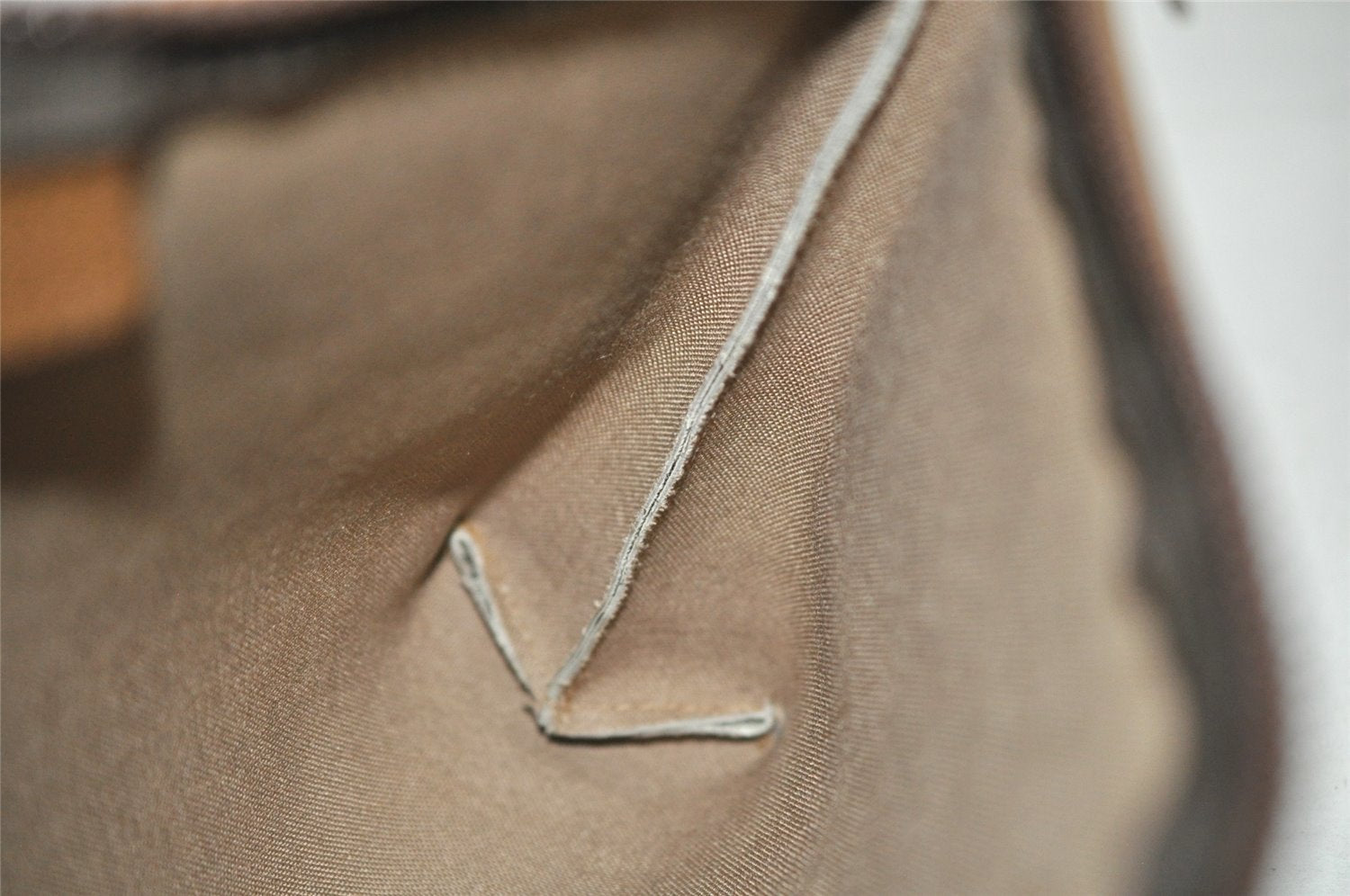 Authentic GUCCI Vintage GG Plus Clutch Hand Bag Purse GG PVC Leather Brown 7480I