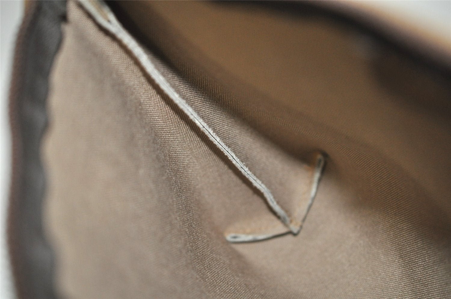 Authentic GUCCI Vintage GG Plus Clutch Hand Bag Purse GG PVC Leather Brown 7480I