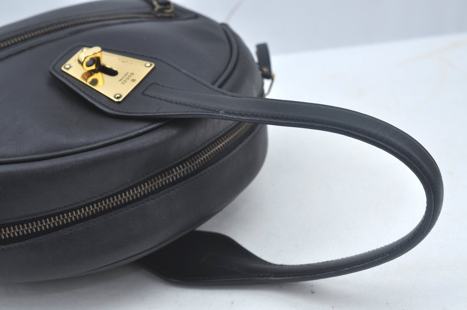 Authentic GUCCI 2Way Shoulder Hand Bag Purse Leather 90671 Black 7481I