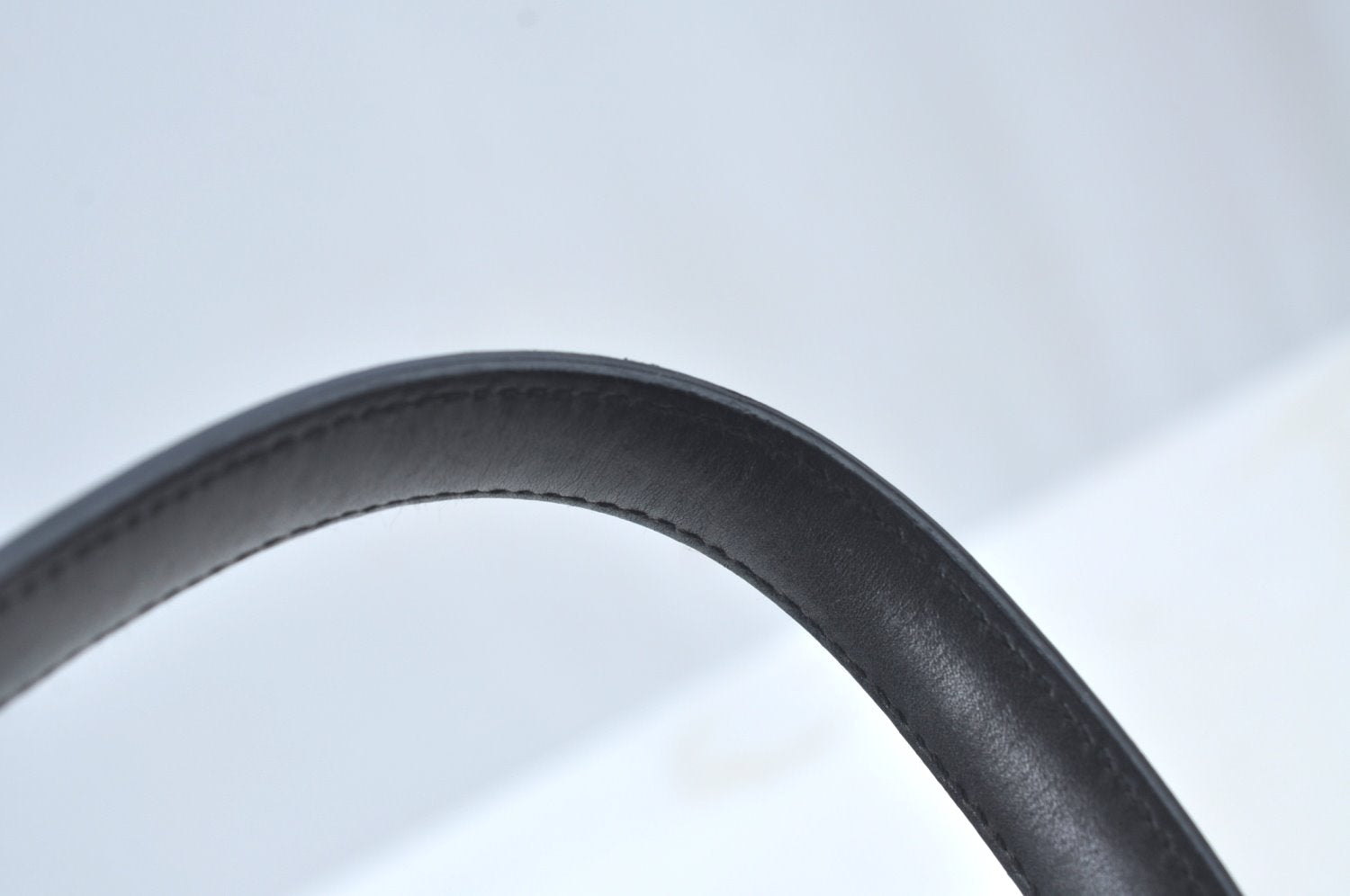 Authentic GUCCI 2Way Shoulder Hand Bag Purse Leather 90671 Black 7481I