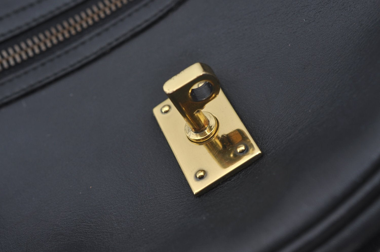 Authentic GUCCI 2Way Shoulder Hand Bag Purse Leather 90671 Black 7481I