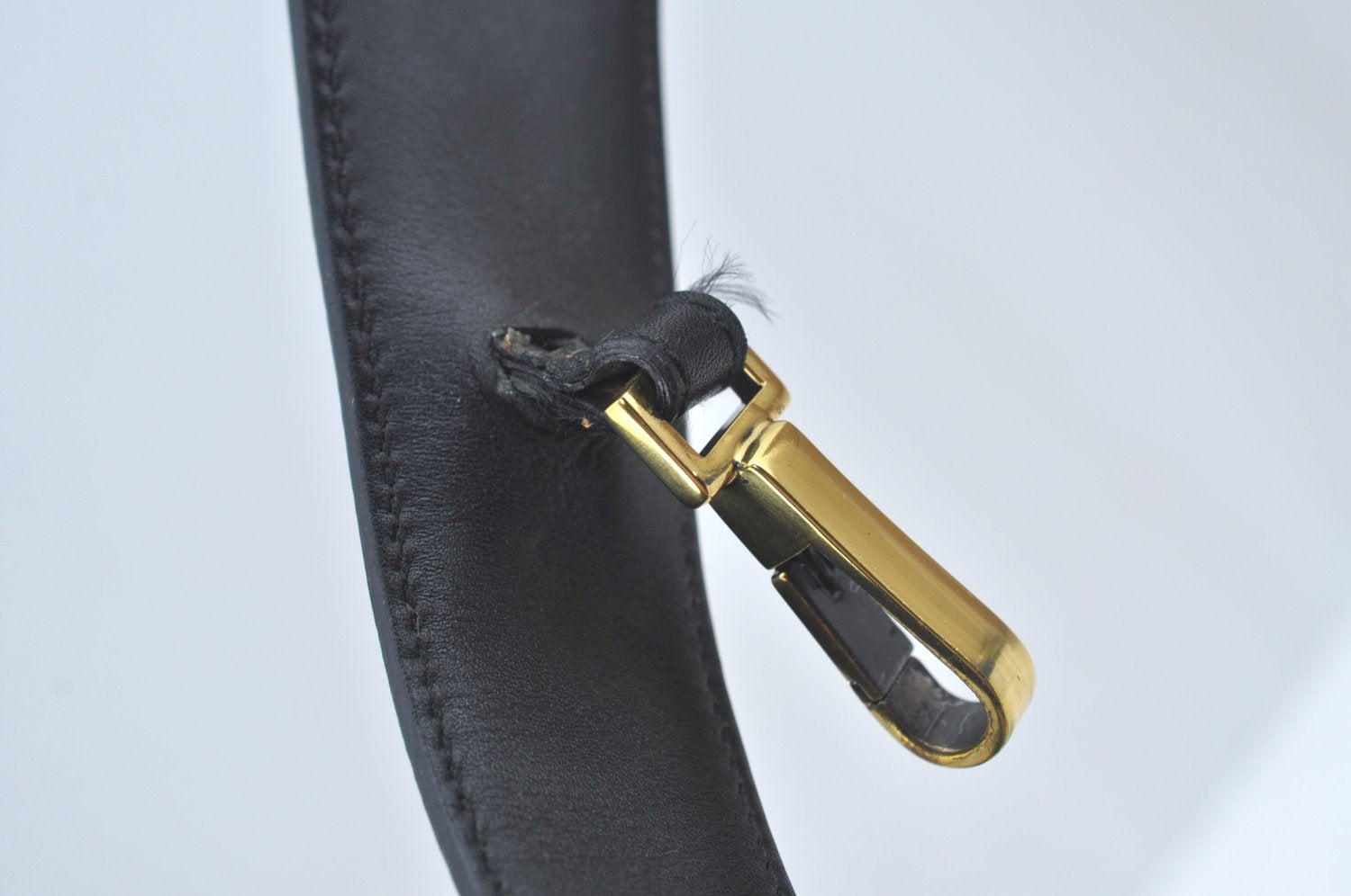 Authentic GUCCI 2Way Shoulder Hand Bag Purse Leather 90671 Black 7481I