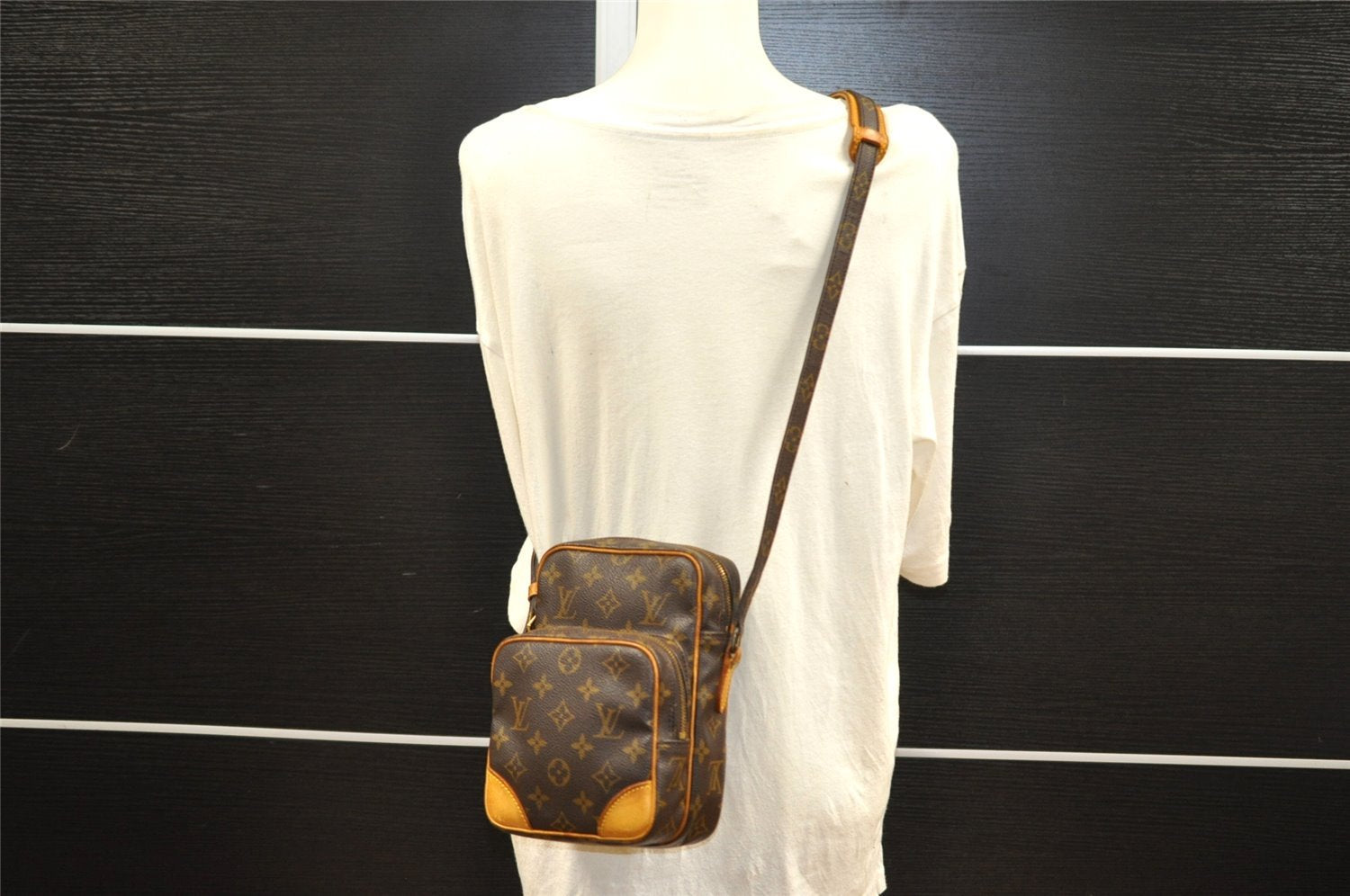 Authentic Louis Vuitton Monogram Amazone Shoulder Cross Body Bag M45236 LV 7485I