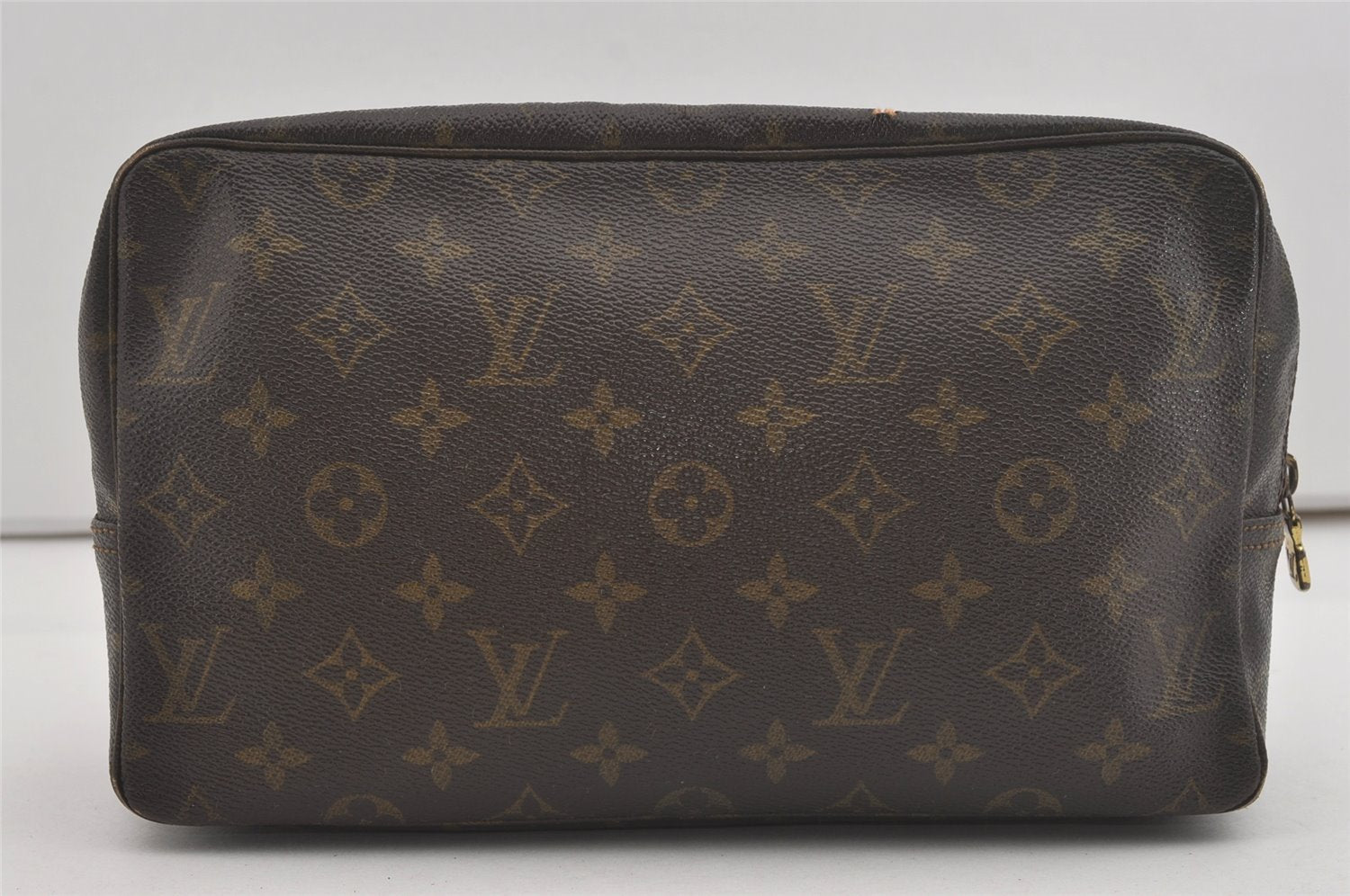 Auth Louis Vuitton Monogram Trousse Toilette 28 Clutch Hand Bag M47522 LV 7486I
