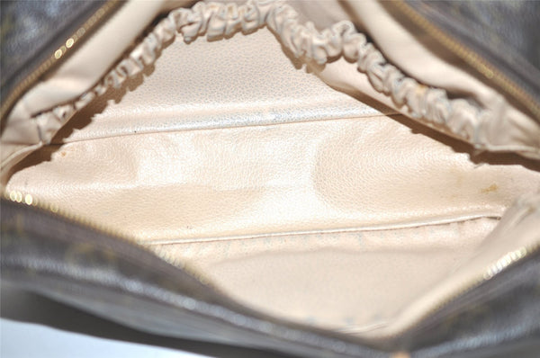 Auth Louis Vuitton Monogram Trousse Toilette 28 Clutch Hand Bag M47522 LV 7486I