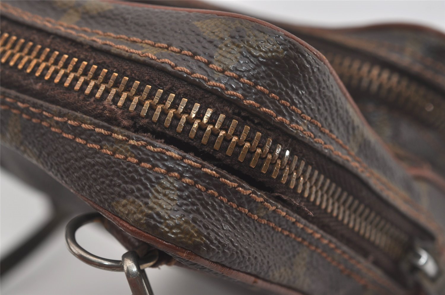 Authentic Louis Vuitton Monogram Amazone Shoulder Cross Bag Old Model Junk 7489I