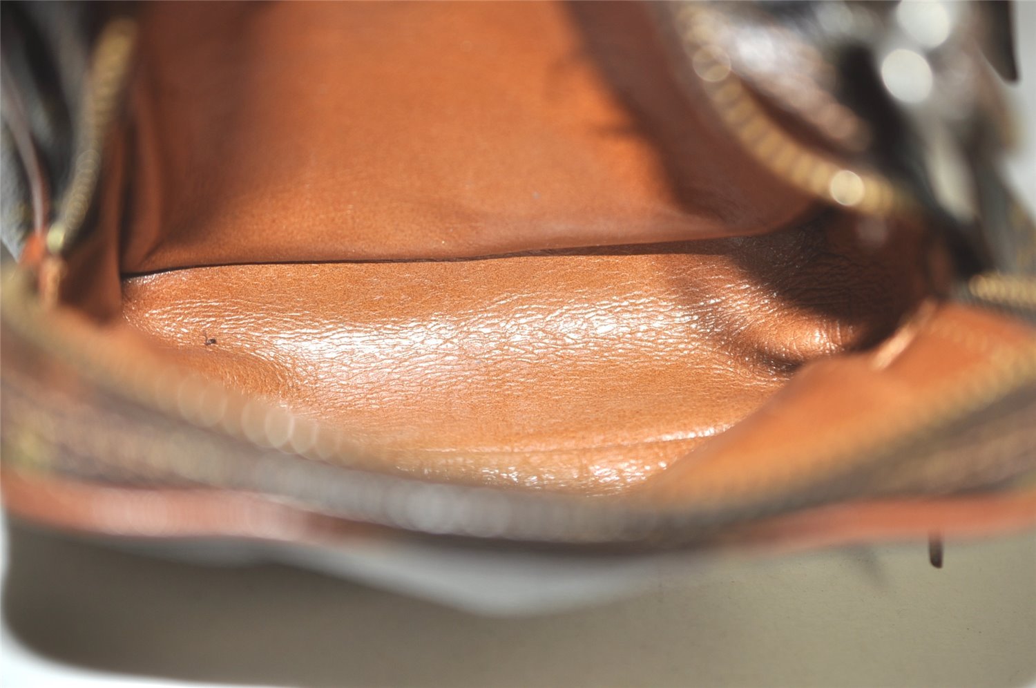 Authentic Louis Vuitton Monogram Amazone Shoulder Cross Bag Old Model Junk 7489I