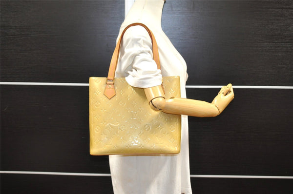 Authentic Louis Vuitton Vernis Houston Shoulder Hand Bag Beige M91004 LV 7491I