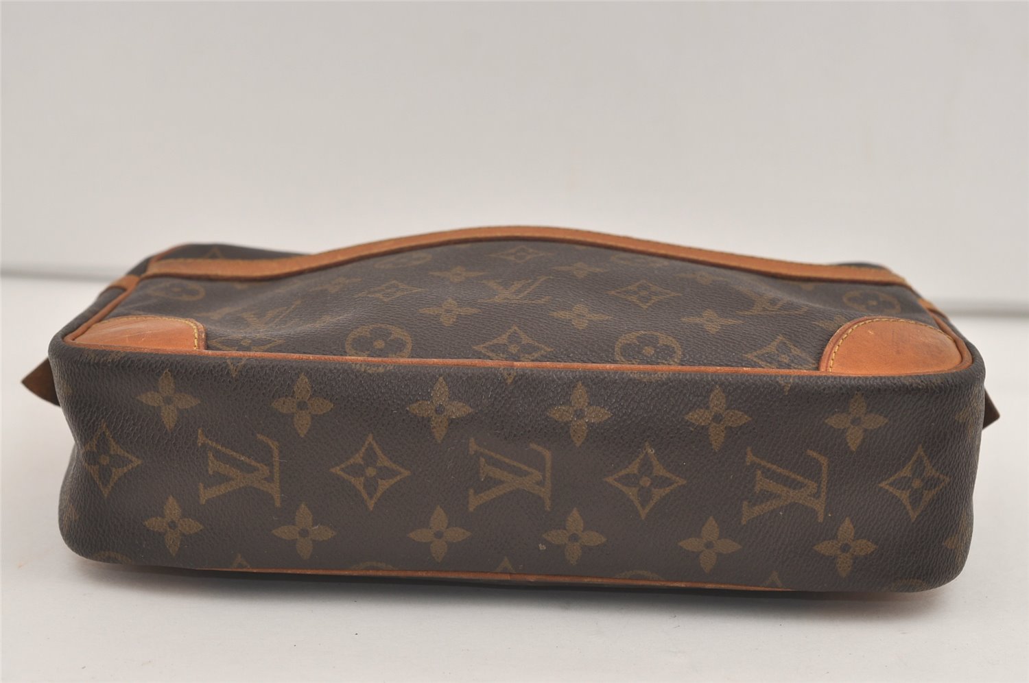 Authentic Louis Vuitton Monogram Compiegne 28 Clutch Hand Bag M51845 LV 7491J