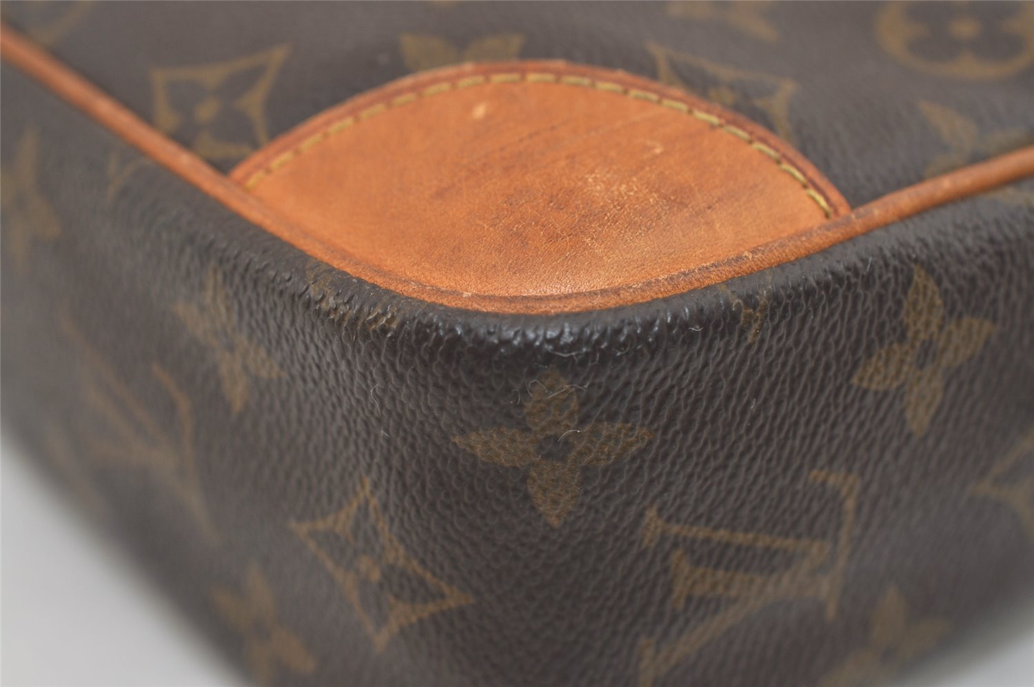 Authentic Louis Vuitton Monogram Compiegne 28 Clutch Hand Bag M51845 LV 7491J