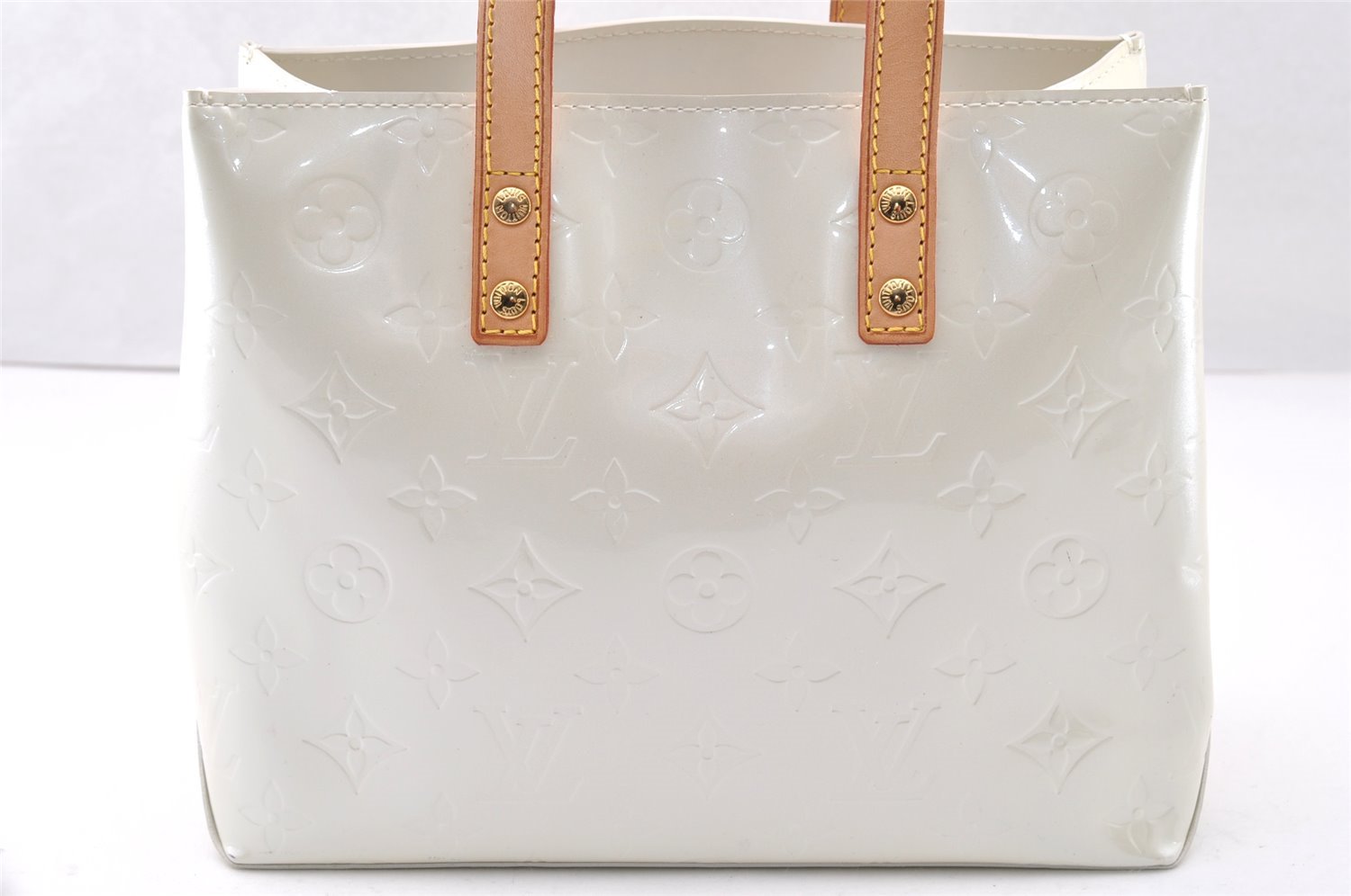 Authentic Louis Vuitton Vernis Reade PM Hand Bag White White M91336 LV 7493I