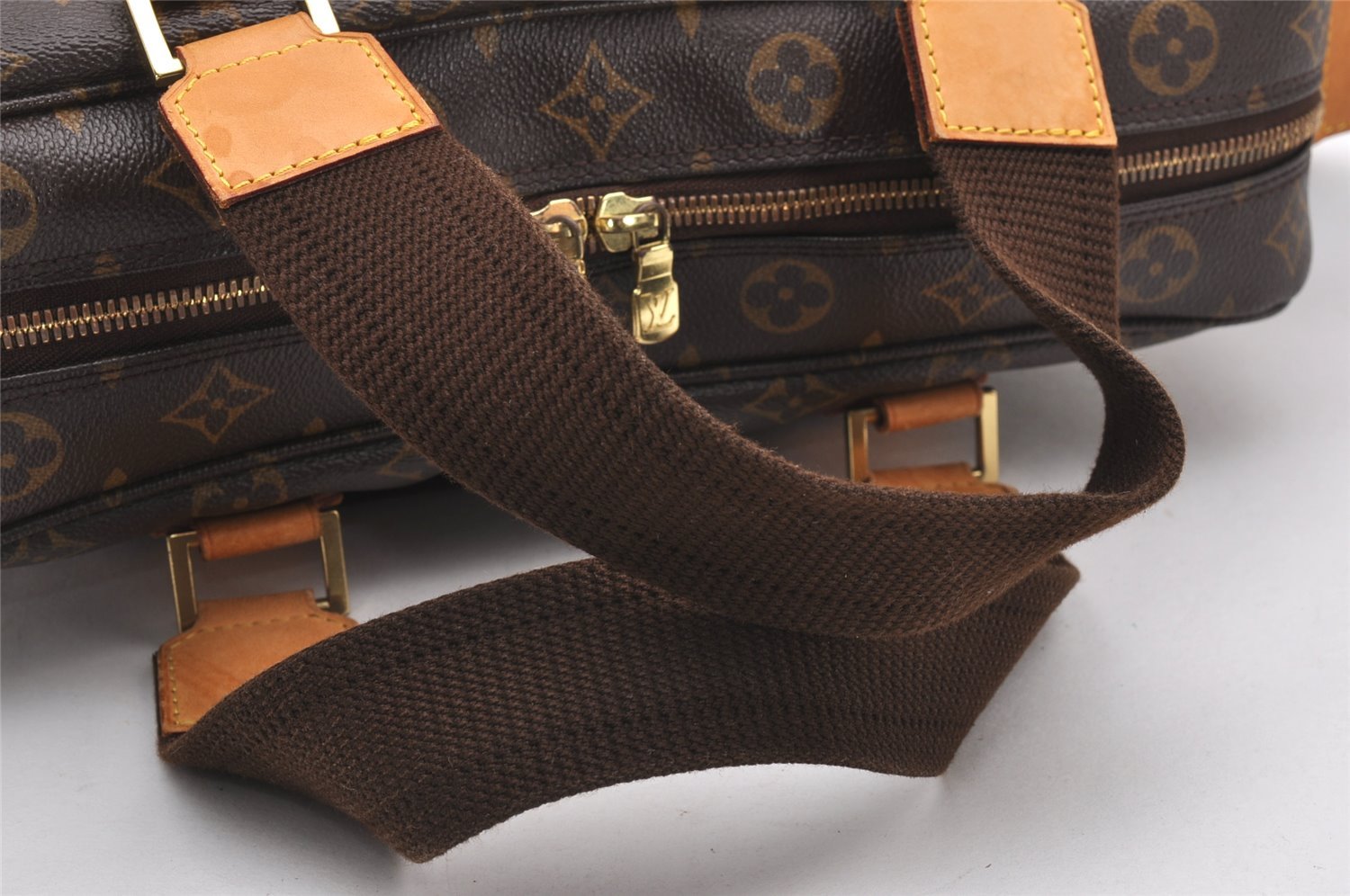 Authentic Louis Vuitton Monogram Sac Bosphore 2Way Hand Bag M40043 LV 7494I