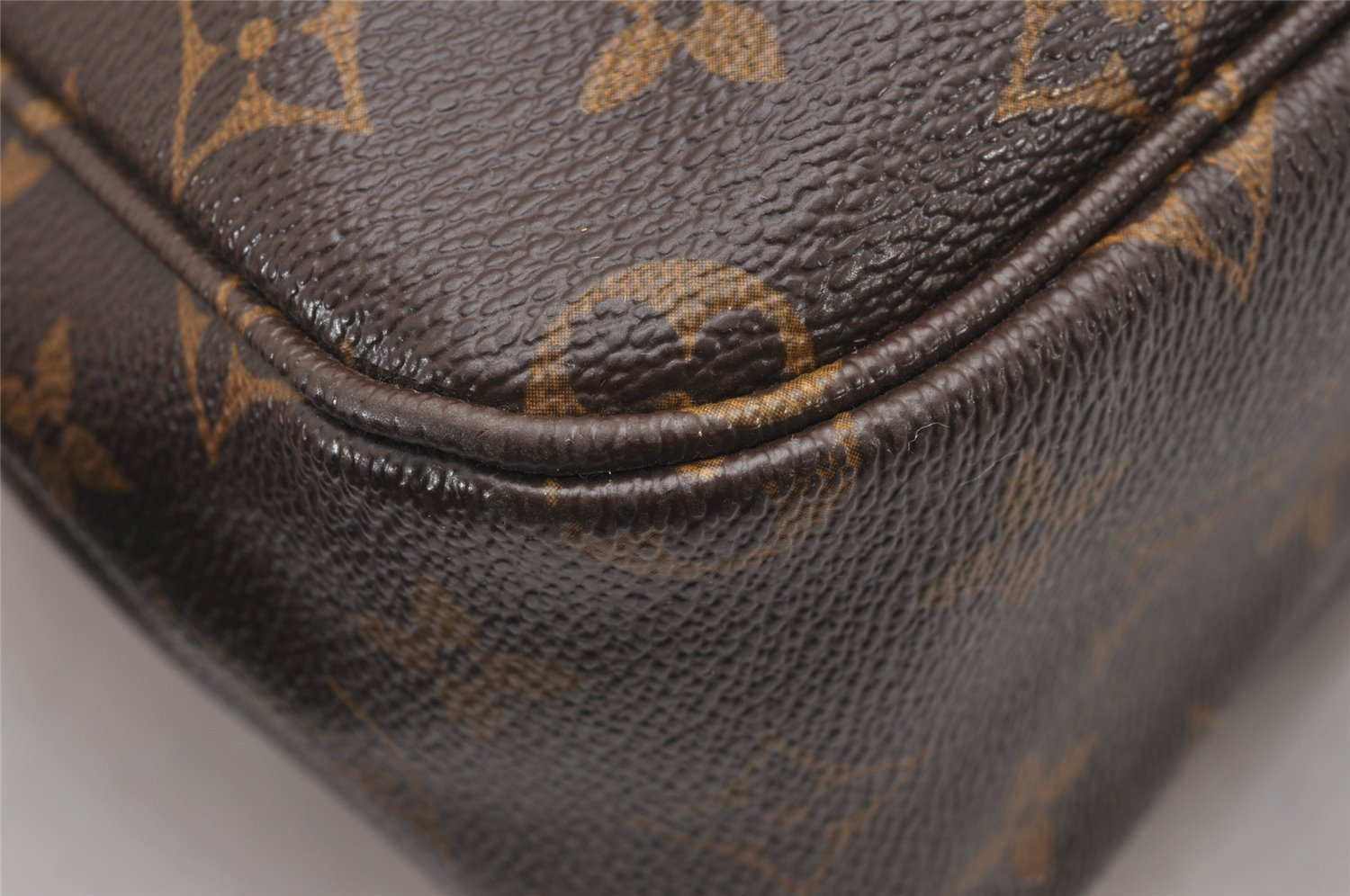 Authentic Louis Vuitton Monogram Sac Bosphore 2Way Hand Bag M40043 LV 7494I