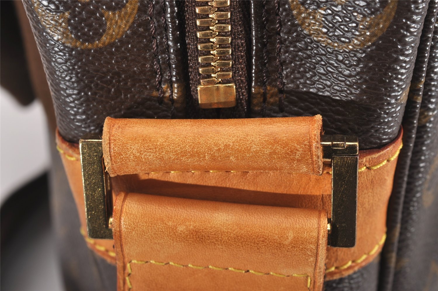 Authentic Louis Vuitton Monogram Sac Bosphore 2Way Hand Bag M40043 LV 7494I