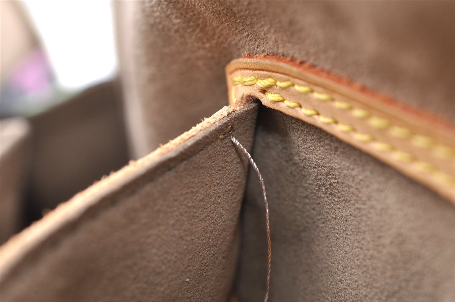 Auth Louis Vuitton Monogram Multicolor Alma PM Black Hand Bag M92646 LV 7495I