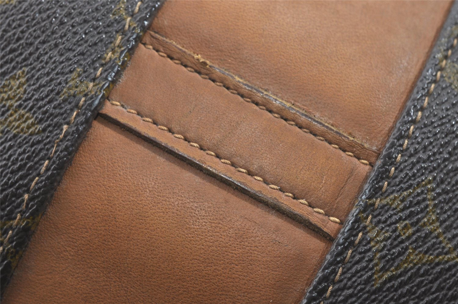 Authentic Louis Vuitton Monogram Bucket GM Shoulder Bag T42236 USA Model 7511I