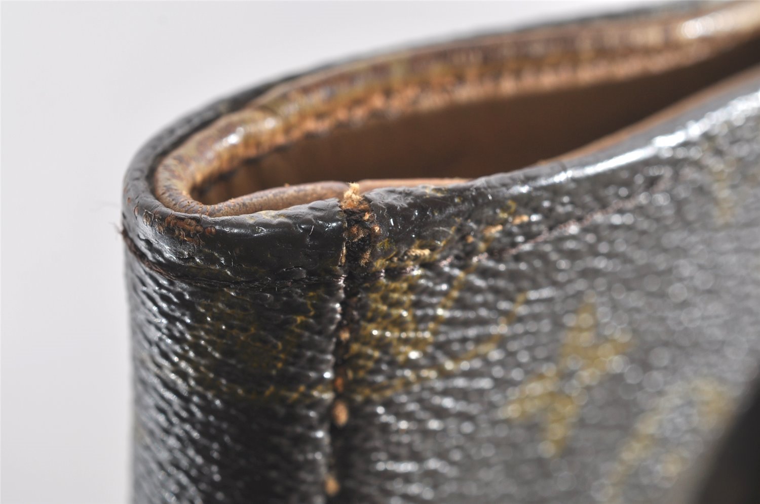 Authentic Louis Vuitton Monogram Bucket GM Shoulder Bag T42236 USA Model 7511I