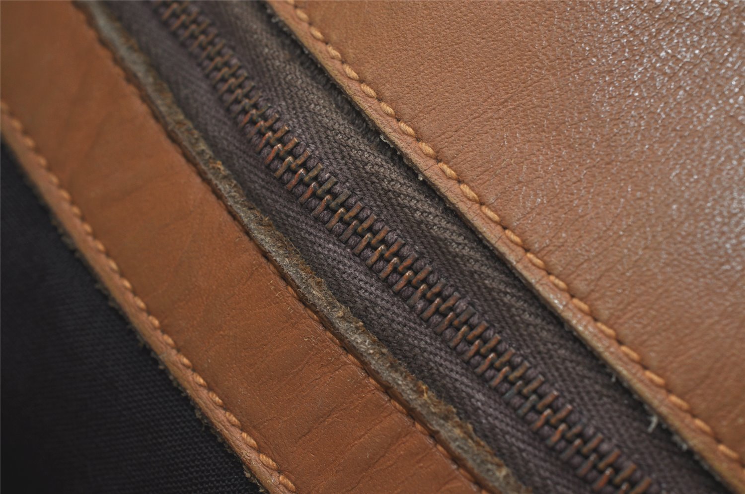 Authentic Louis Vuitton Monogram Bucket GM Shoulder Bag T42236 USA Model 7511I