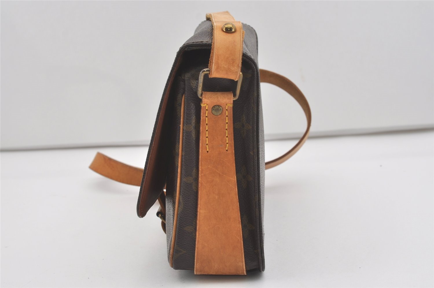 Authentic Louis Vuitton Monogram Cartouchiere MM M51253 Shoulder Cross Bag 7512I