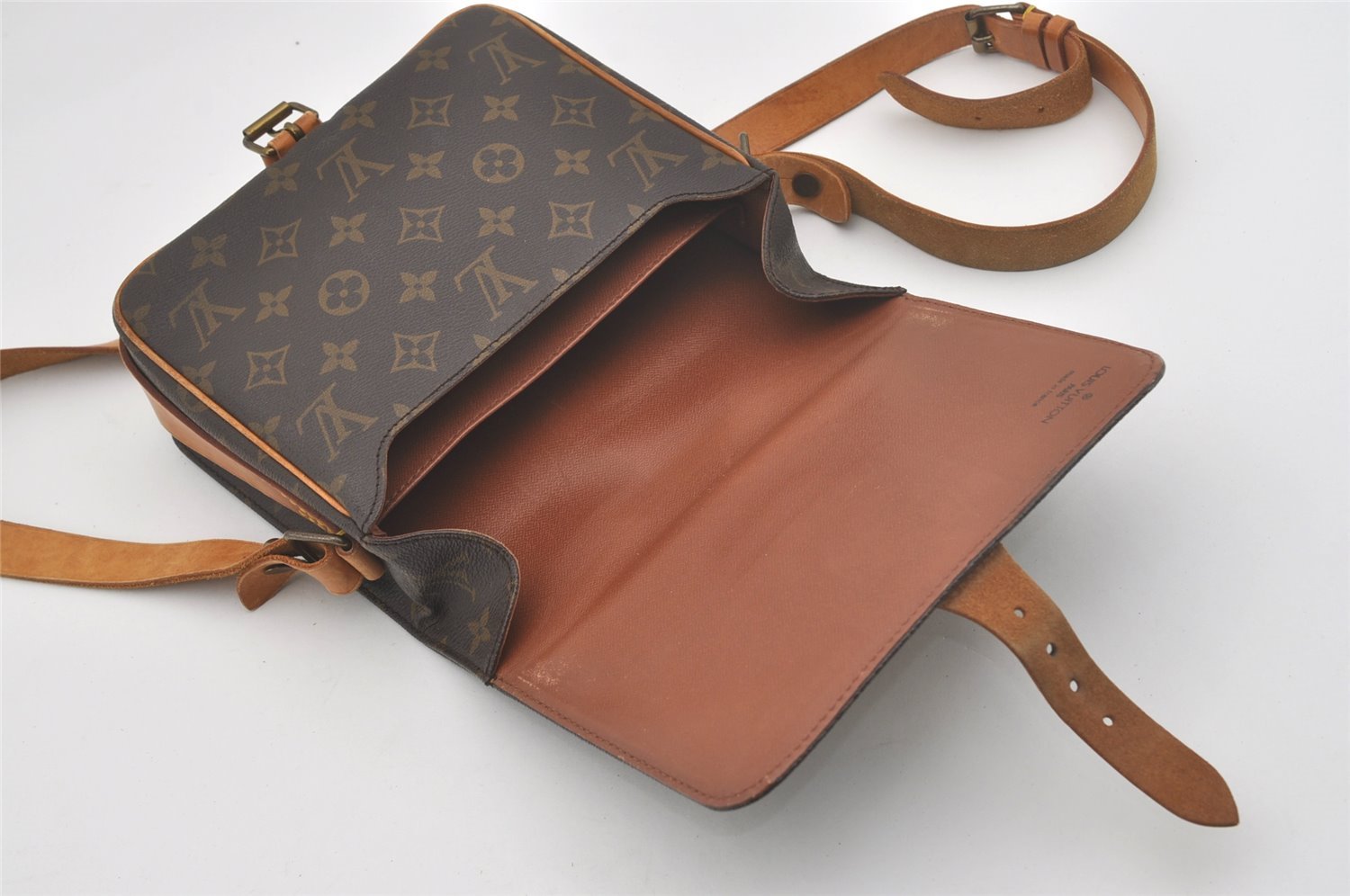 Authentic Louis Vuitton Monogram Cartouchiere MM M51253 Shoulder Cross Bag 7512I