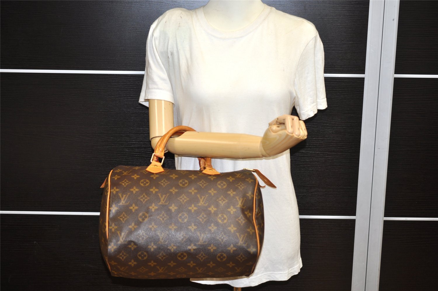 Authentic Louis Vuitton Monogram Speedy 30 Hand Boston Bag M41526 LV 7515K