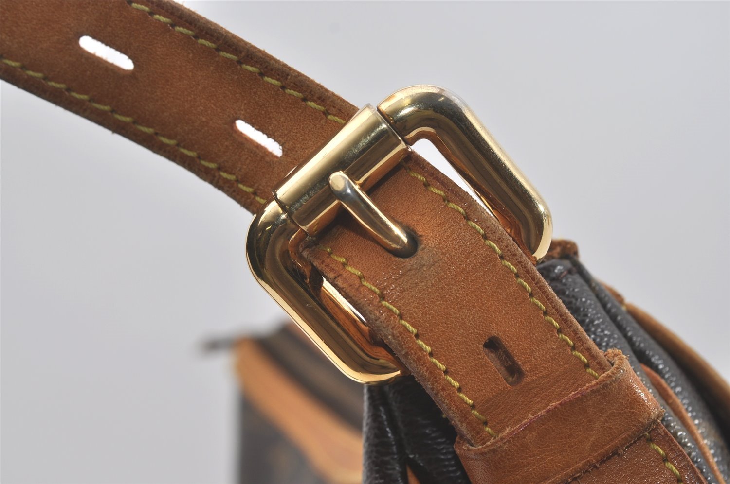 Authentic Louis Vuitton Monogram Tulum GM Shoulder Cross Bag M40075 LV 7520I