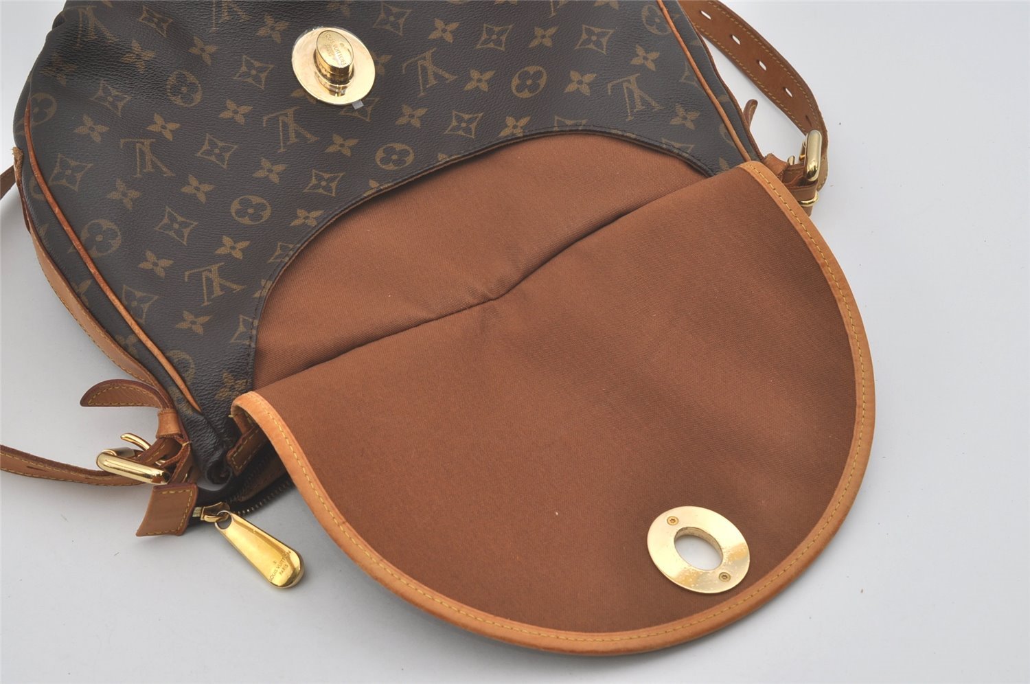 Authentic Louis Vuitton Monogram Tulum GM Shoulder Cross Bag M40075 LV 7520I