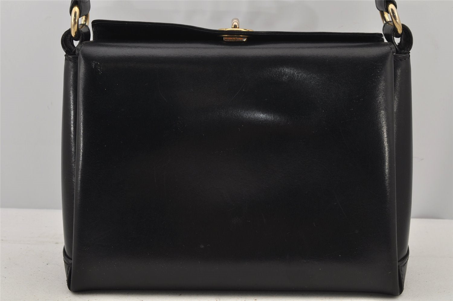 Authentic GUCCI Vintage Shoulder Hand Bag Purse Leather Black 7524J