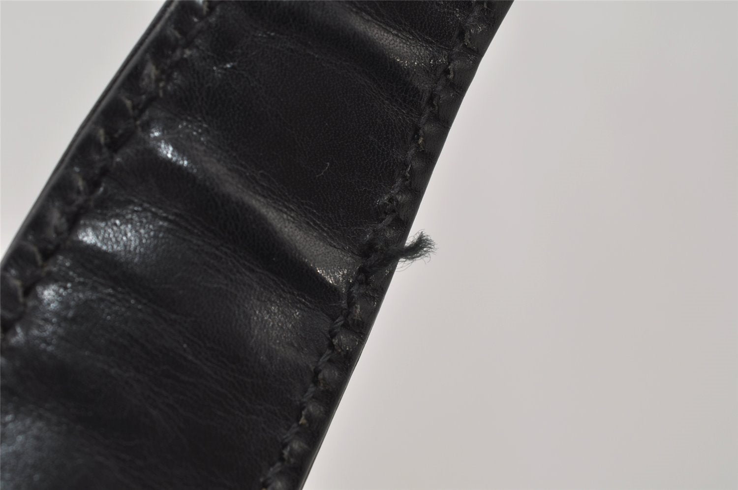 Authentic GUCCI Vintage Shoulder Hand Bag Purse Leather Black 7524J