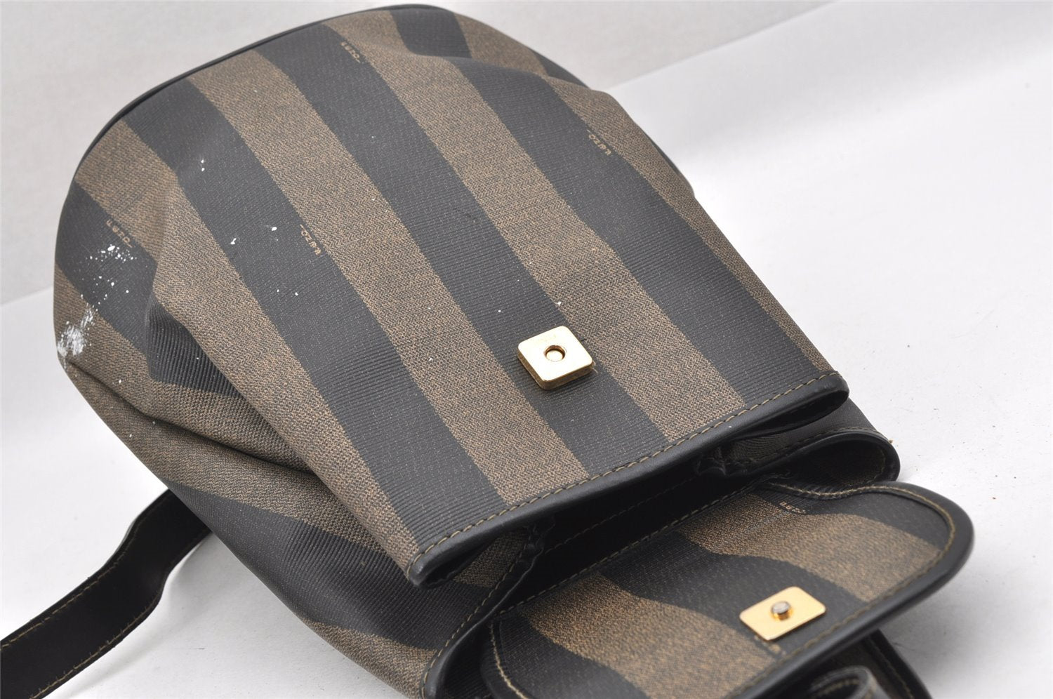Authentic FENDI Pequin Shoulder Cross Body Bag PVC Leather Brown Black 7525I