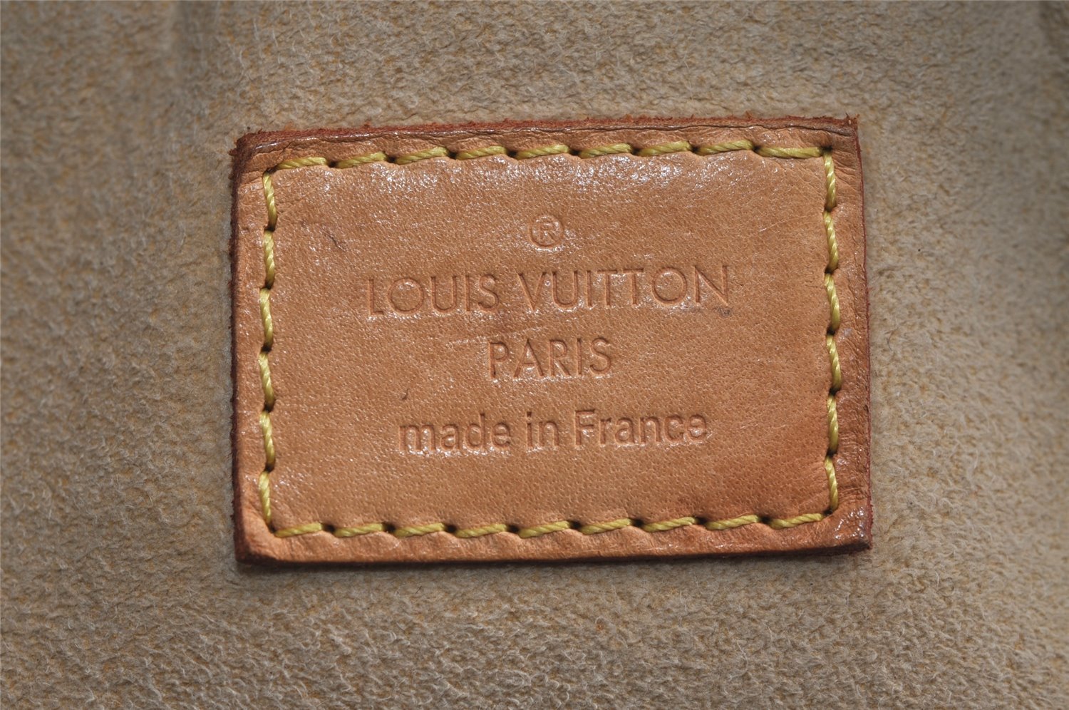 Authentic Louis Vuitton Monogram Manhattan PM Hand Bag Purse M40026 LV 7533J