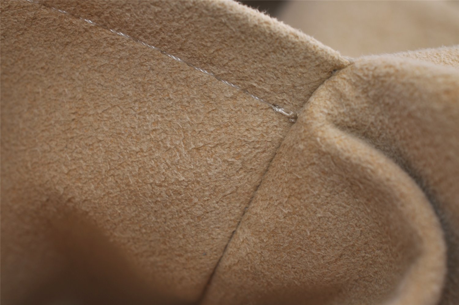 Authentic Louis Vuitton Monogram Manhattan PM Hand Bag Purse M40026 LV 7533J