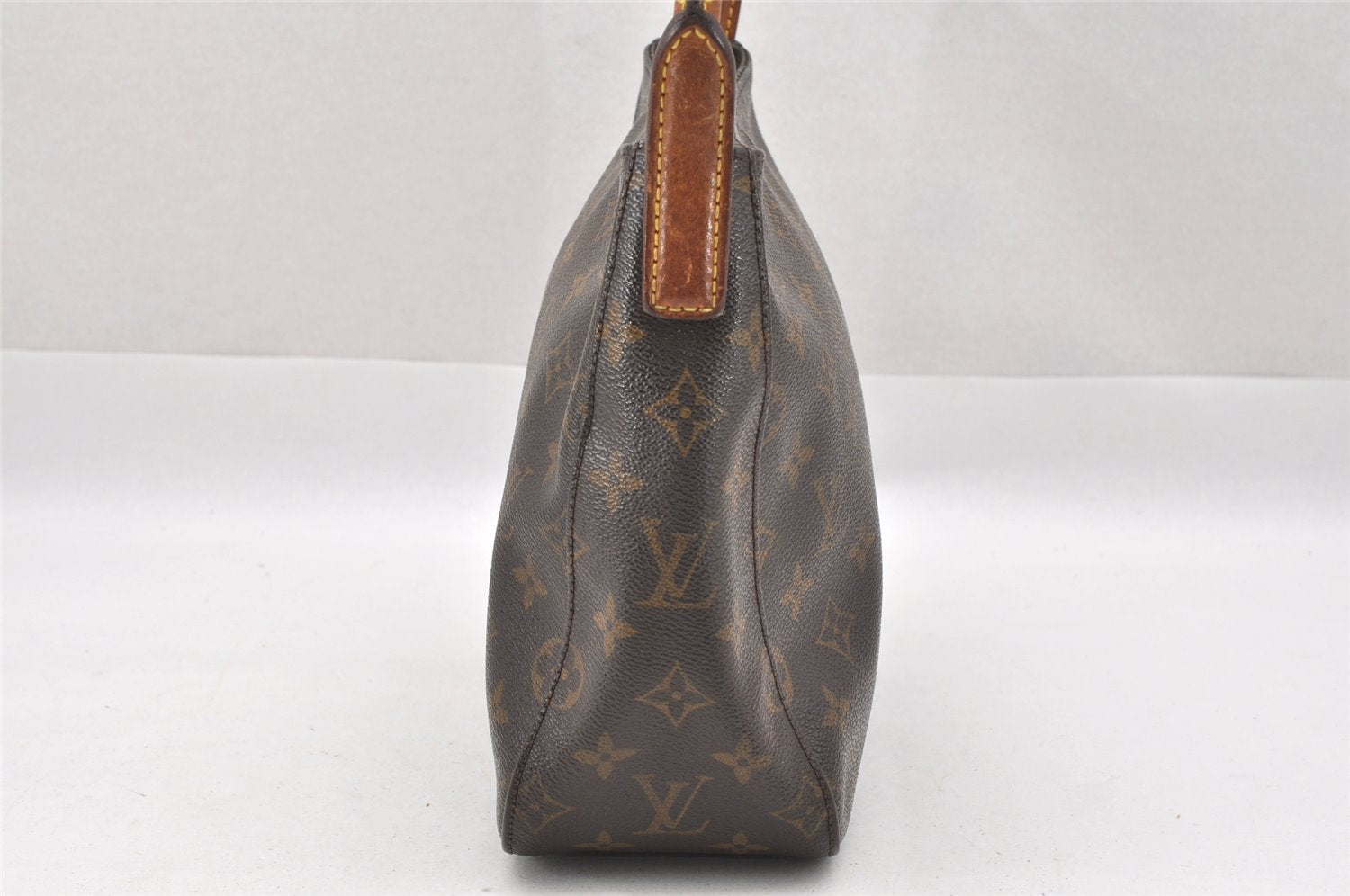 Authentic Louis Vuitton Monogram Looping MM Shoulder Bag M51146 LV 7535I
