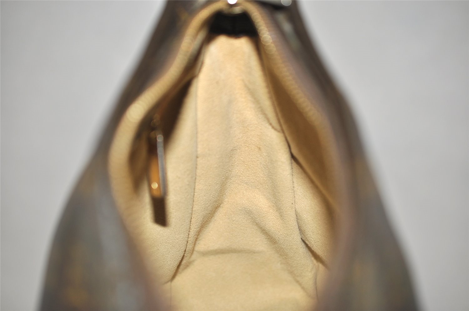 Authentic Louis Vuitton Monogram Looping MM Shoulder Bag M51146 LV 7535I